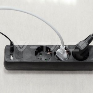3 Гнезда Разклоните 2USB 3 Х 1.5 - 2 Х 5М Черен